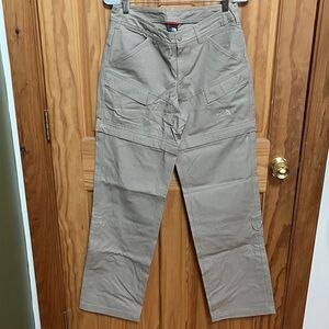 The North Face Women’s Khaki Convertible Pants